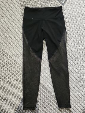 Old Navy Black Active High-Waist Leggings W. Gold Shimmer